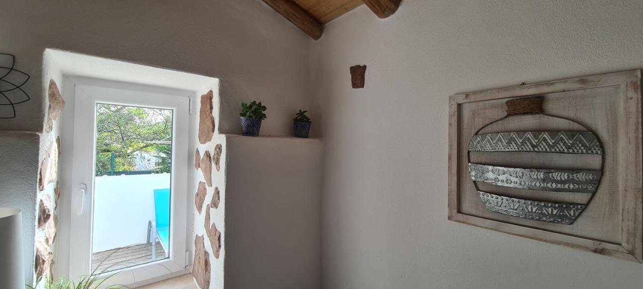 Beautiful House In Stunning Nature, 22 Minutes From Beaches, 5 Minutes To Lake, Air Condition Cool And Heat, And Very Fast Internet In All Rooms, Dishwasher, Washing Machine And Induction Cooking Silves Zewnętrze zdjęcie